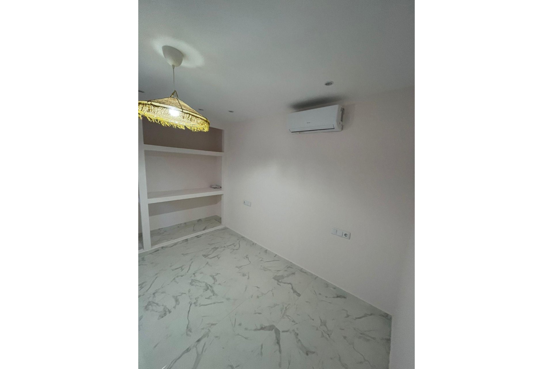 Reventa - Apartamento / Piso - Torrevieja