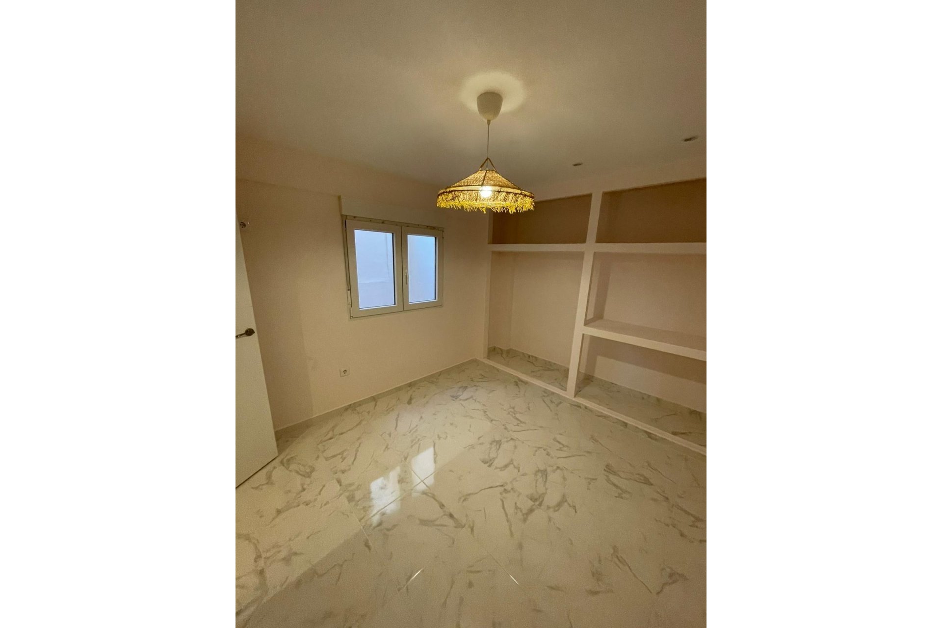 Reventa - Apartamento / Piso - Torrevieja