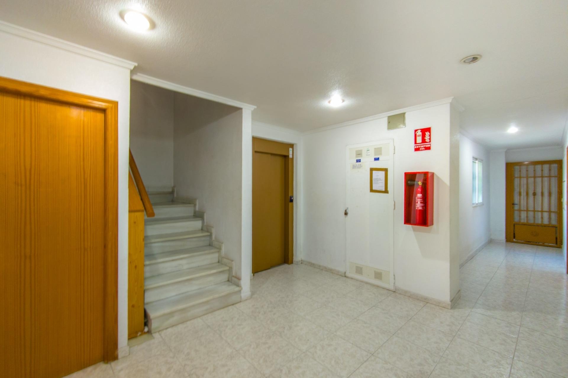 Reventa - Apartamento / Piso - Torrevieja