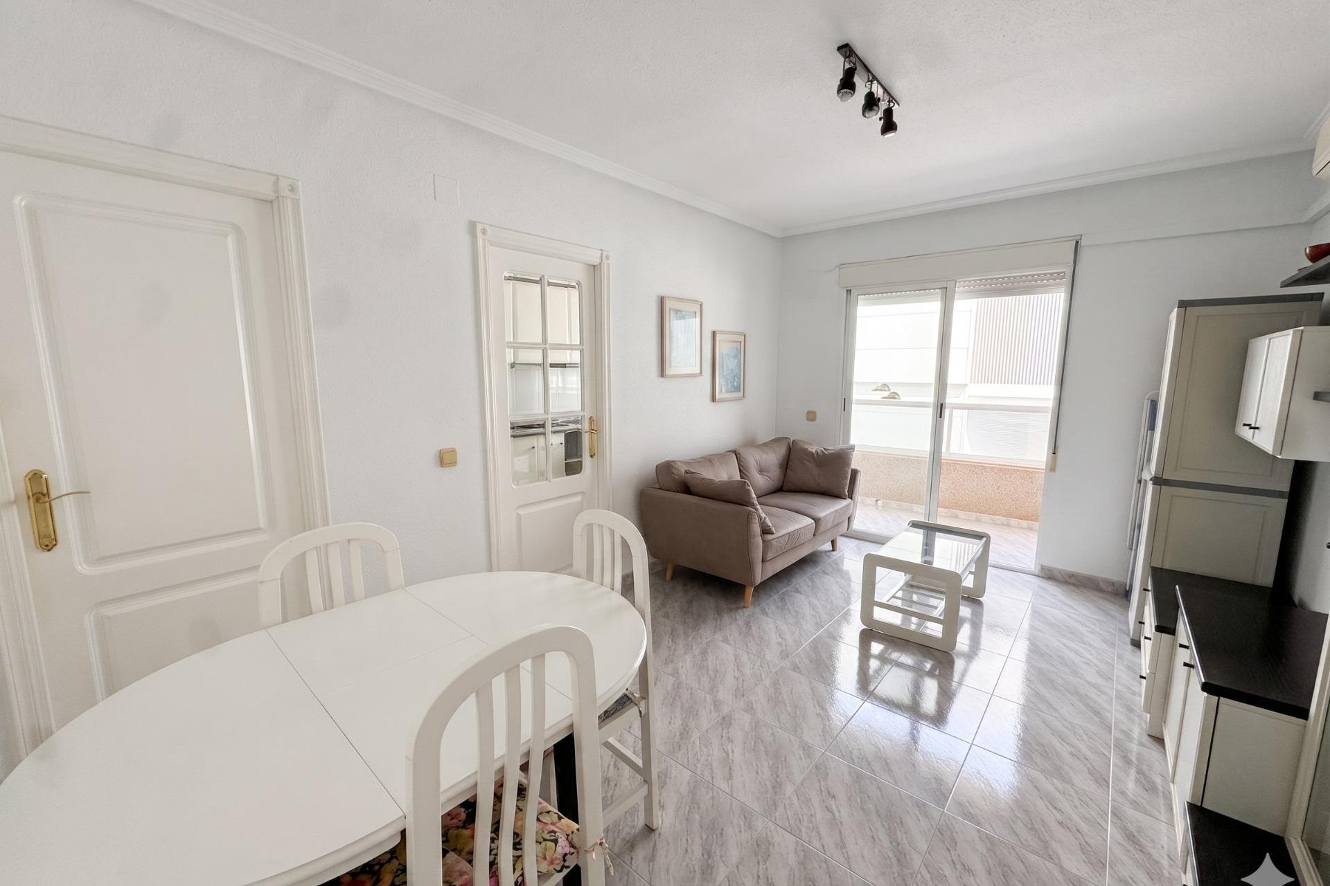 Reventa - Apartamento / Piso - Torrevieja