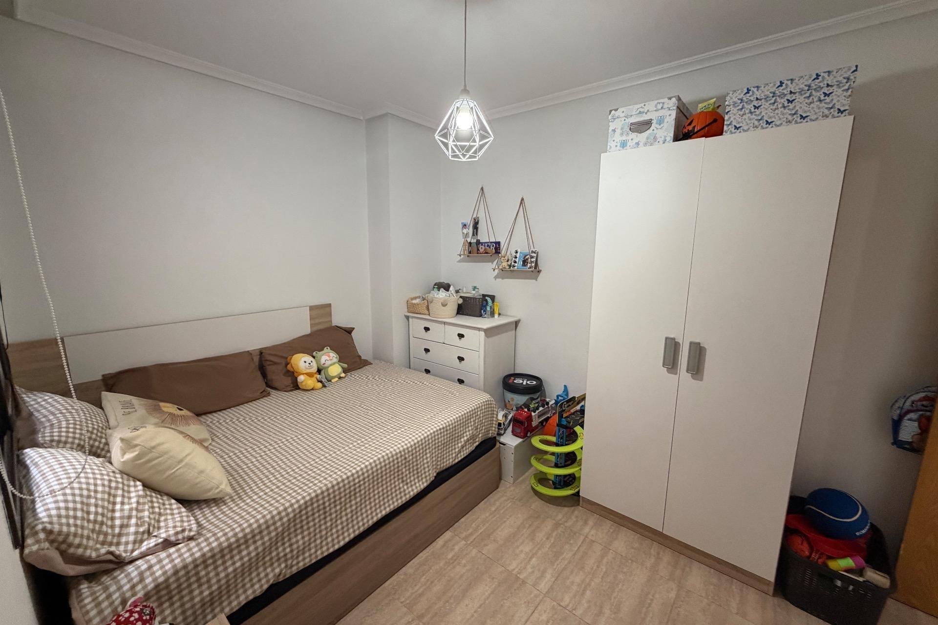 Reventa - Apartamento / Piso - Torrevieja