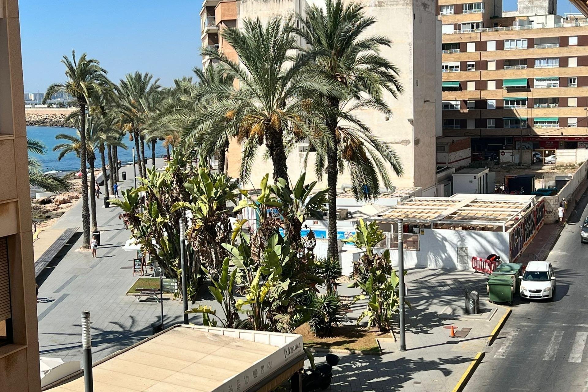 Reventa - Apartamento / Piso - Torrevieja