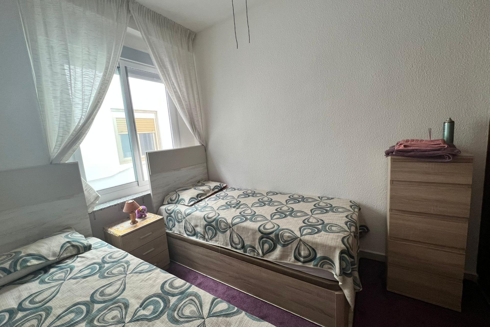 Reventa - Apartamento / Piso - Torrevieja