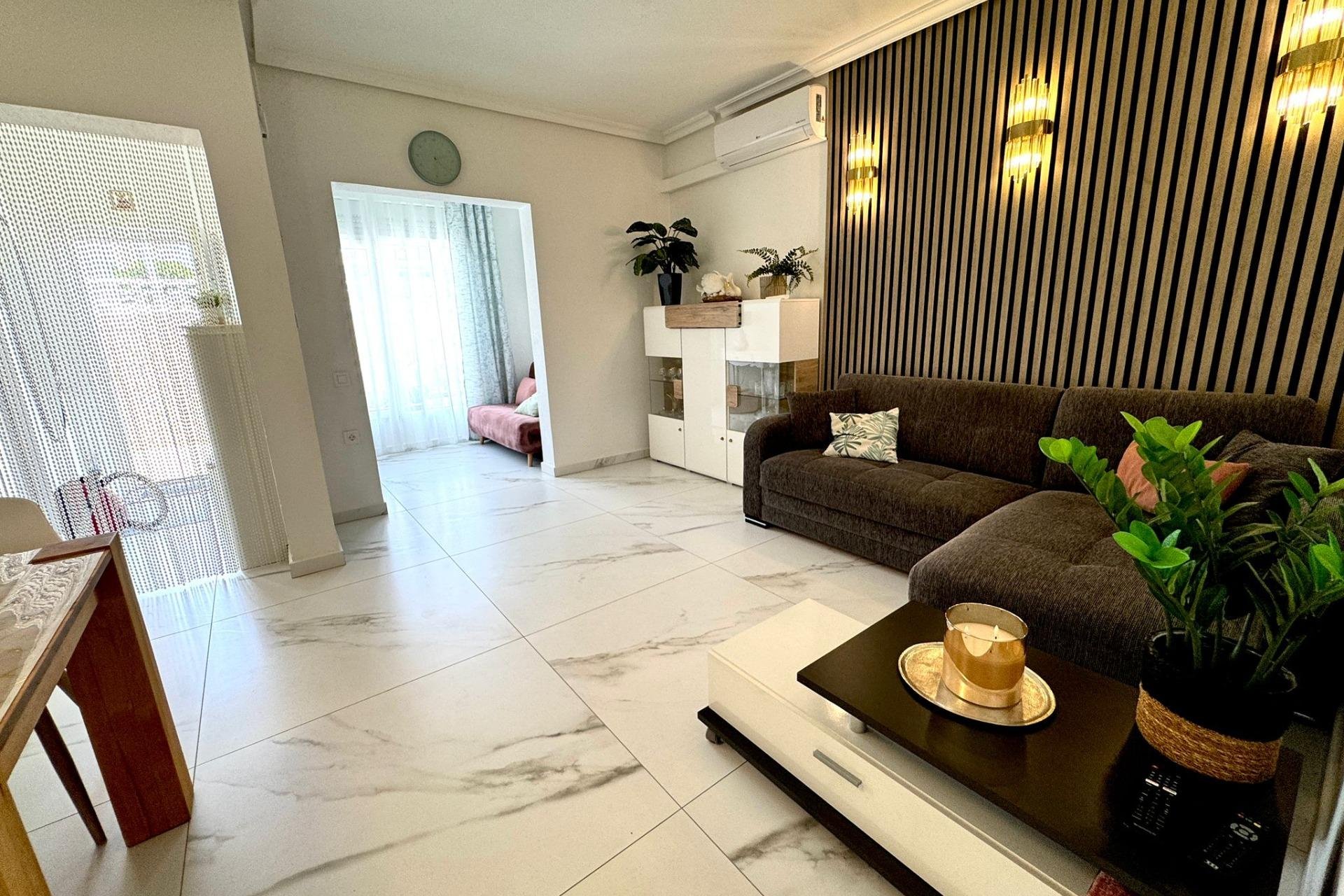 Reventa - Apartamento / Piso - Torrevieja