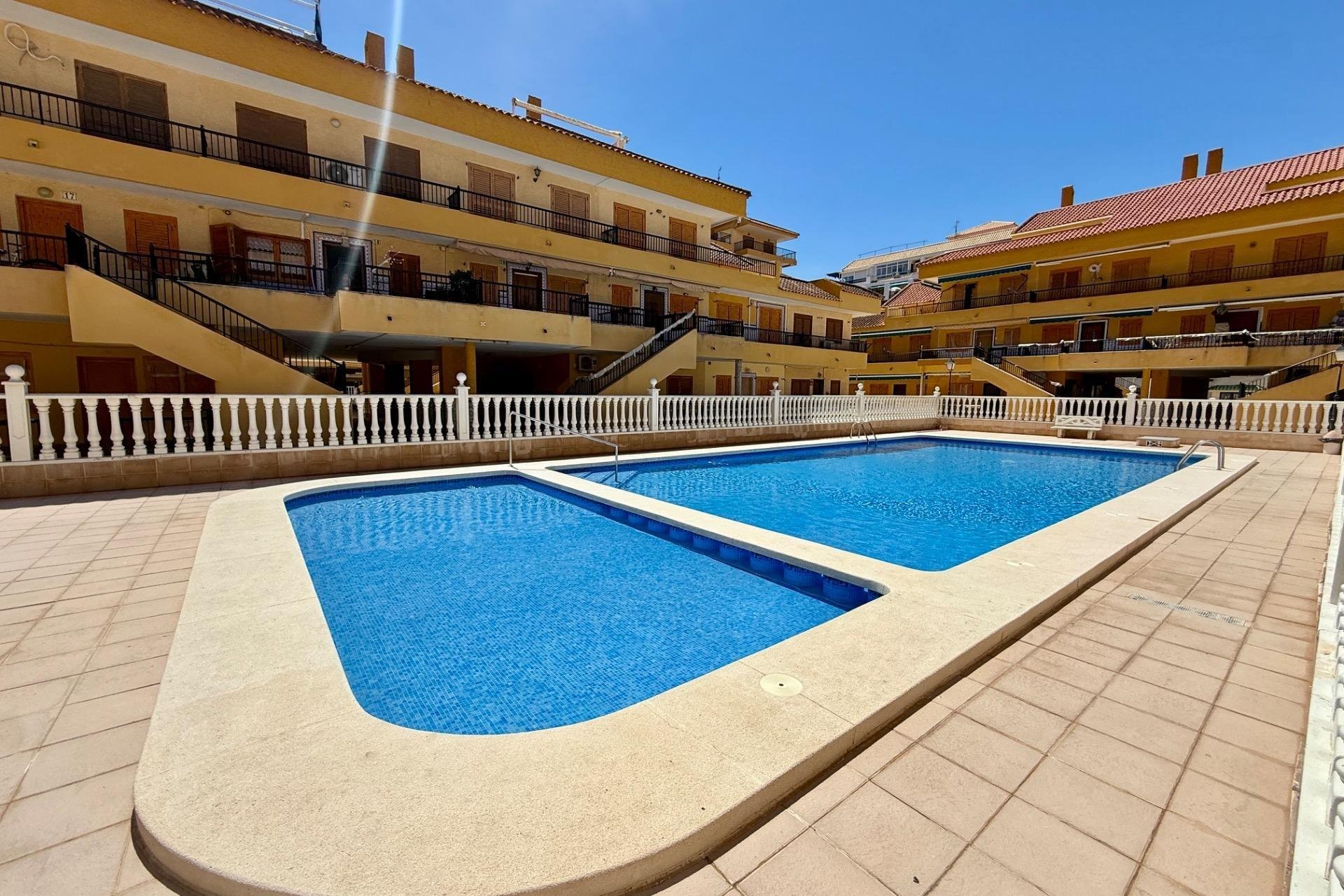 Reventa - Apartamento / Piso - Torrevieja