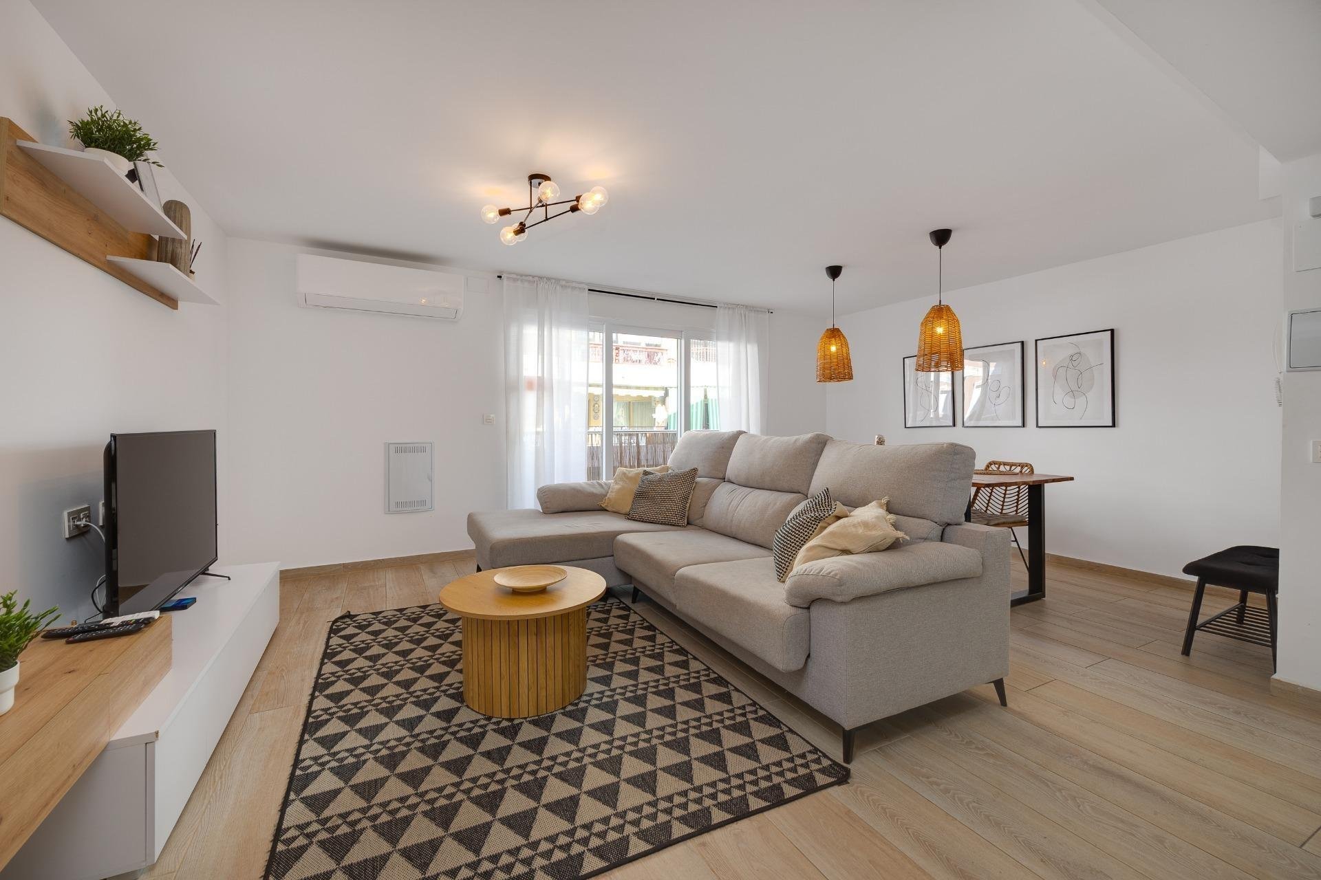 Reventa - Apartamento / Piso - Torrevieja