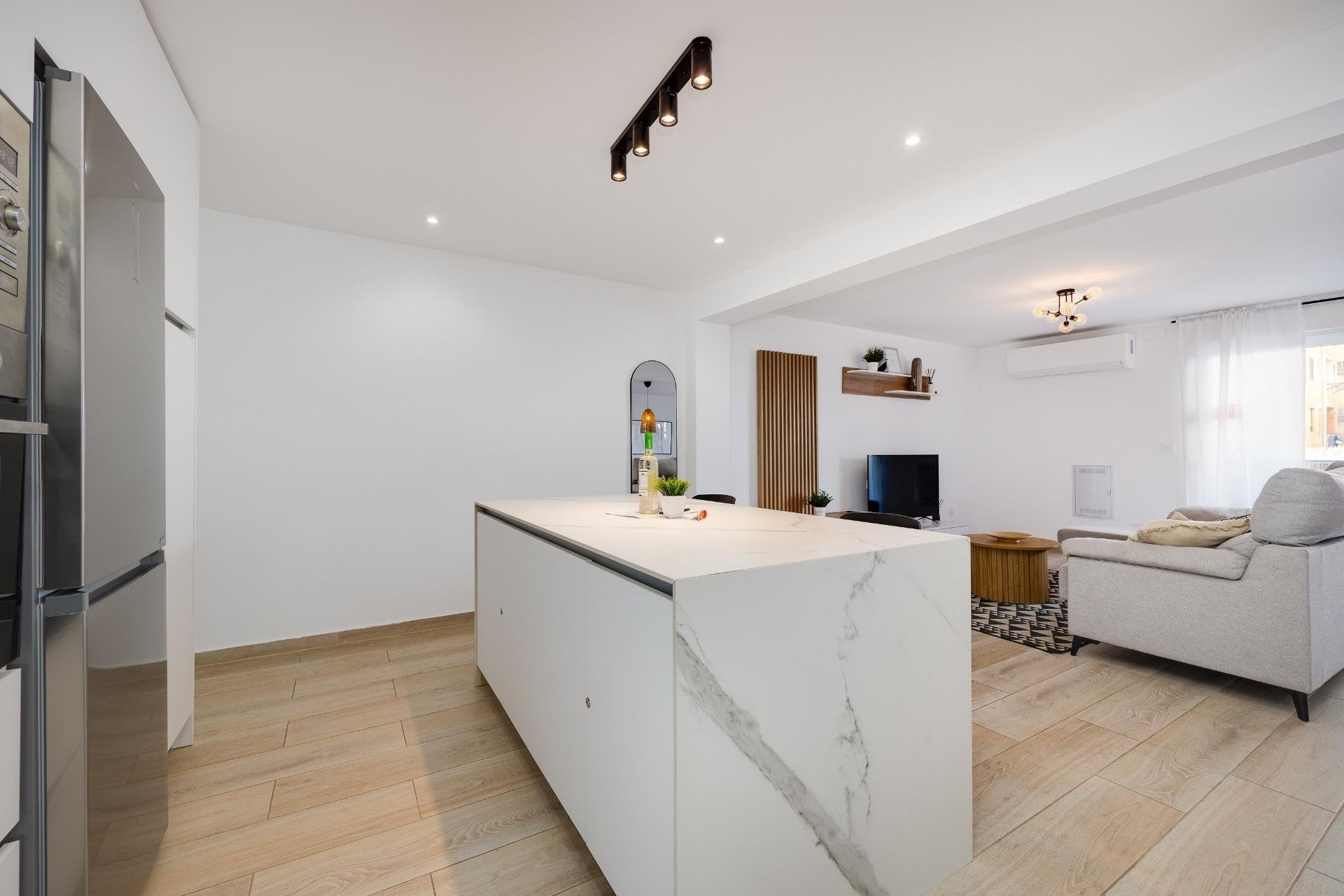 Reventa - Apartamento / Piso - Torrevieja