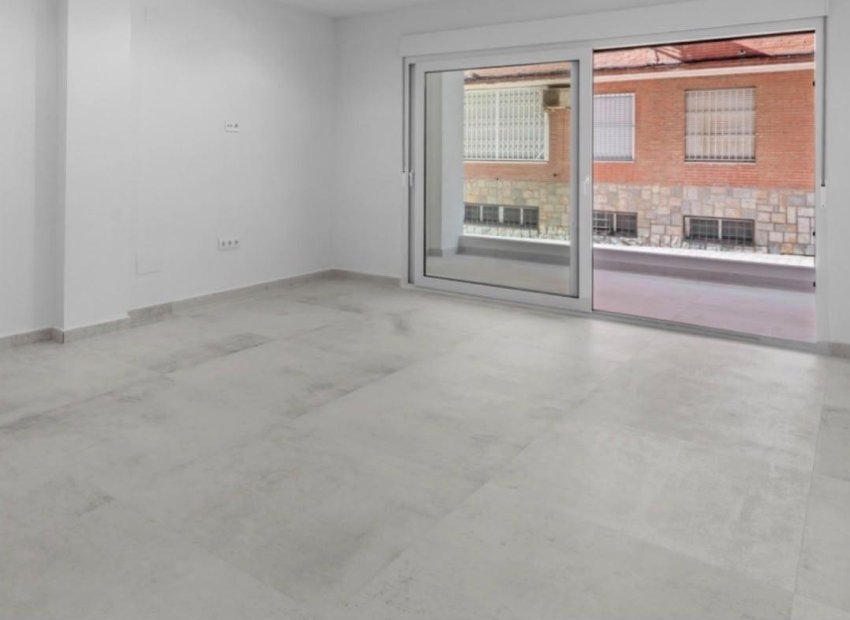 Reventa - Apartamento / Piso - Torrevieja