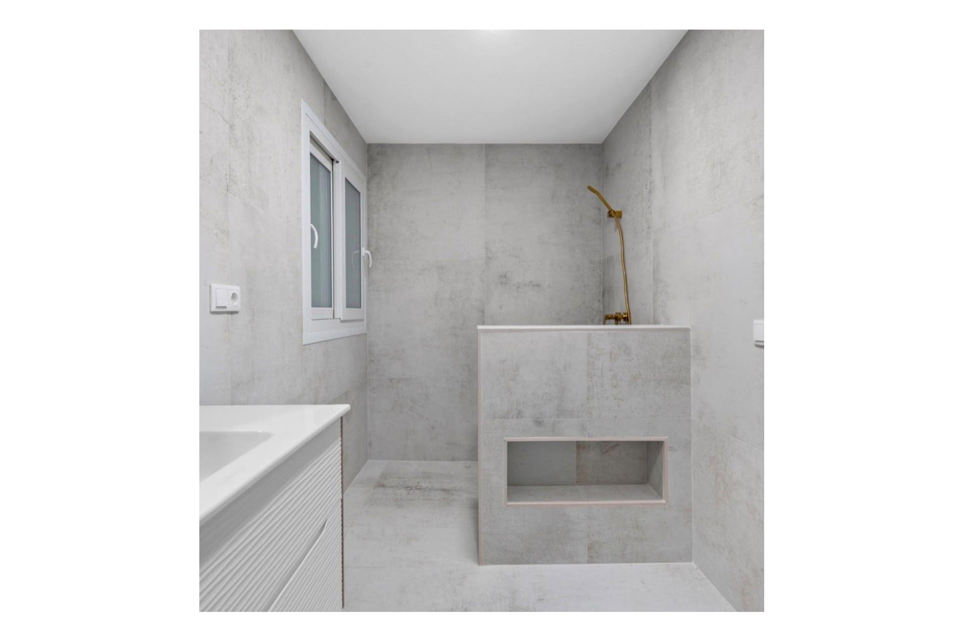 Reventa - Apartamento / Piso - Torrevieja