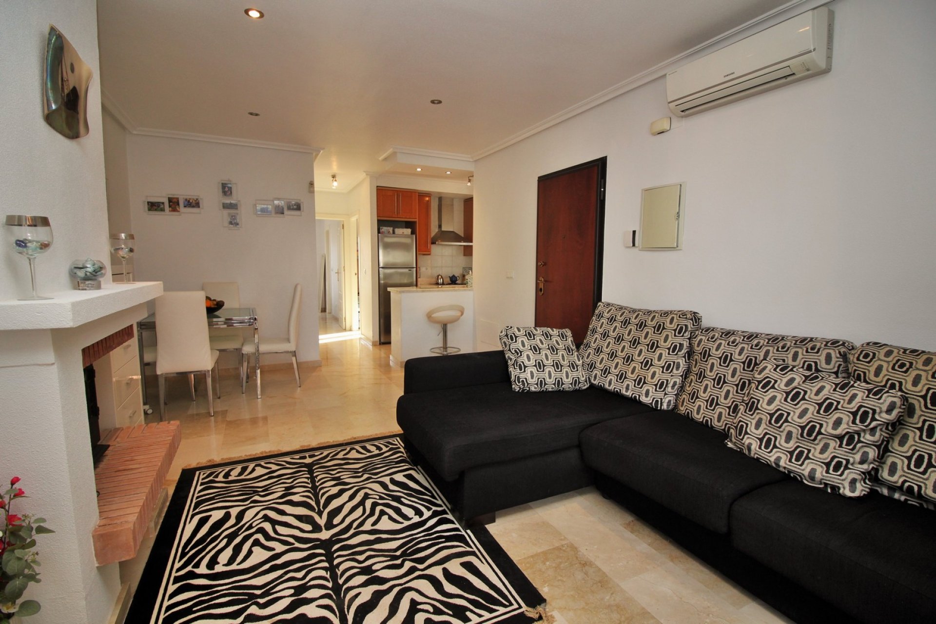 Reventa - Apartamento / piso - Villamartin - PAU 8