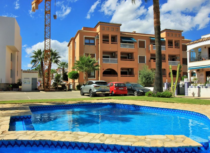 Reventa - Apartamento / piso - Villamartin - PAU 8