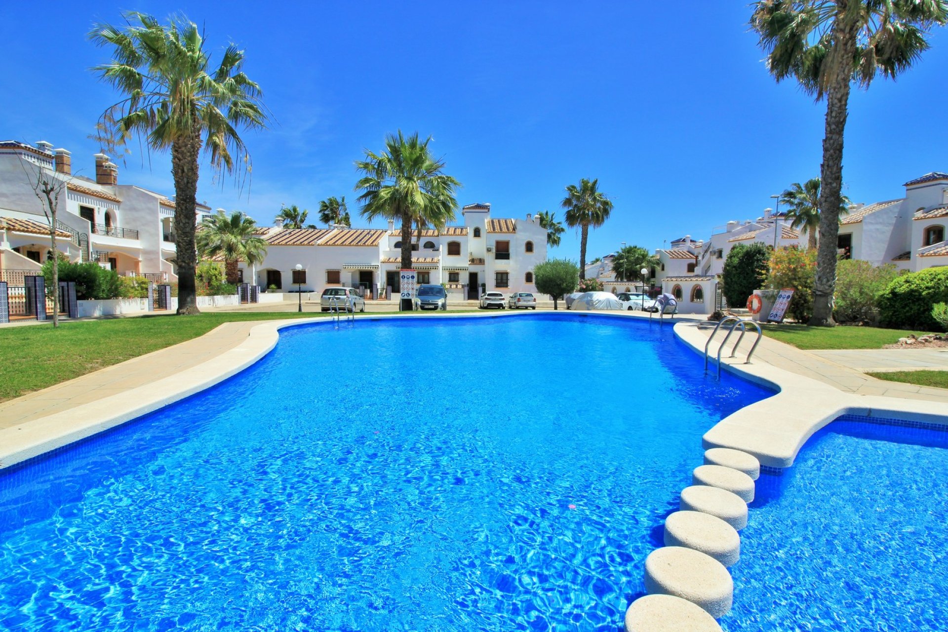 Reventa - Apartamento / Piso - Villamartin - PAU 8