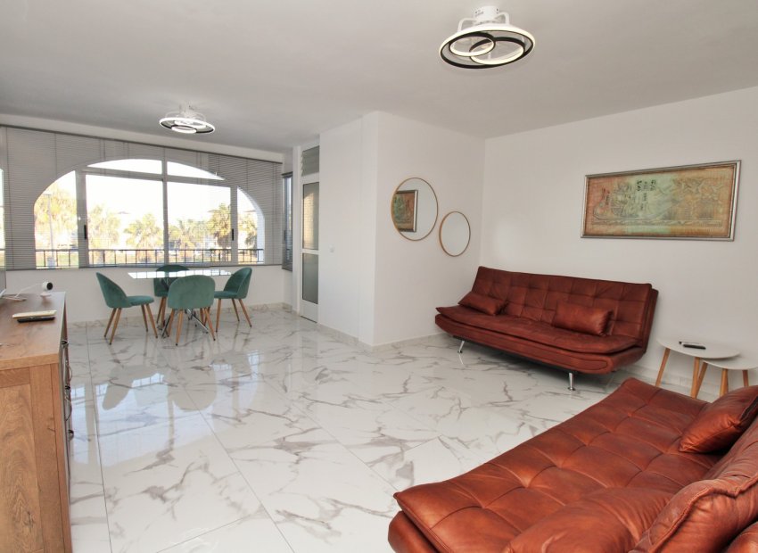 Reventa - Apartamento / piso - Villamartin - Villamartín