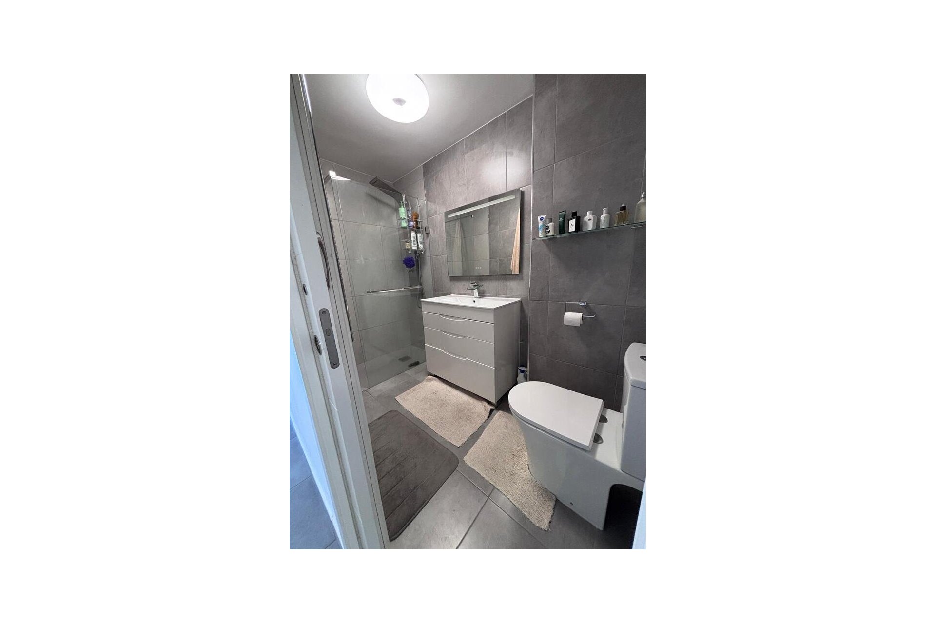 Reventa - Apartamento / Piso - Villamartin - Villamartín