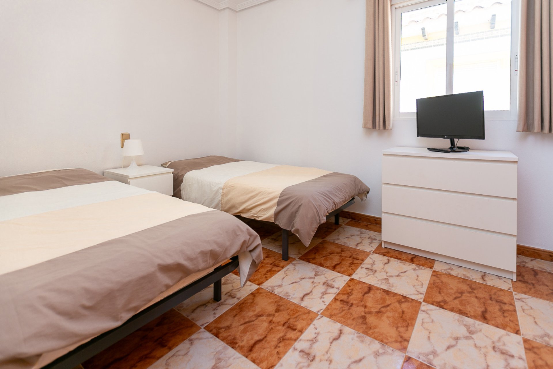 Reventa - Apartamento / Piso - Villamartin - Villamartín