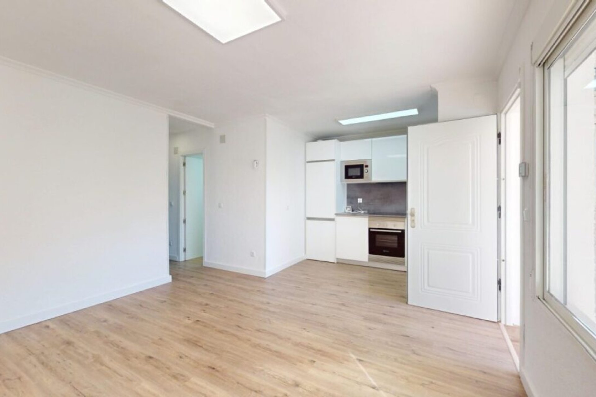 Reventa - Apartamento / Piso - Villamartin - Villamartín