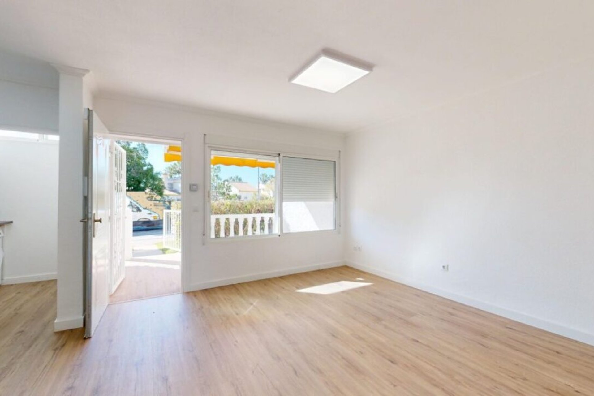 Reventa - Apartamento / Piso - Villamartin - Villamartín