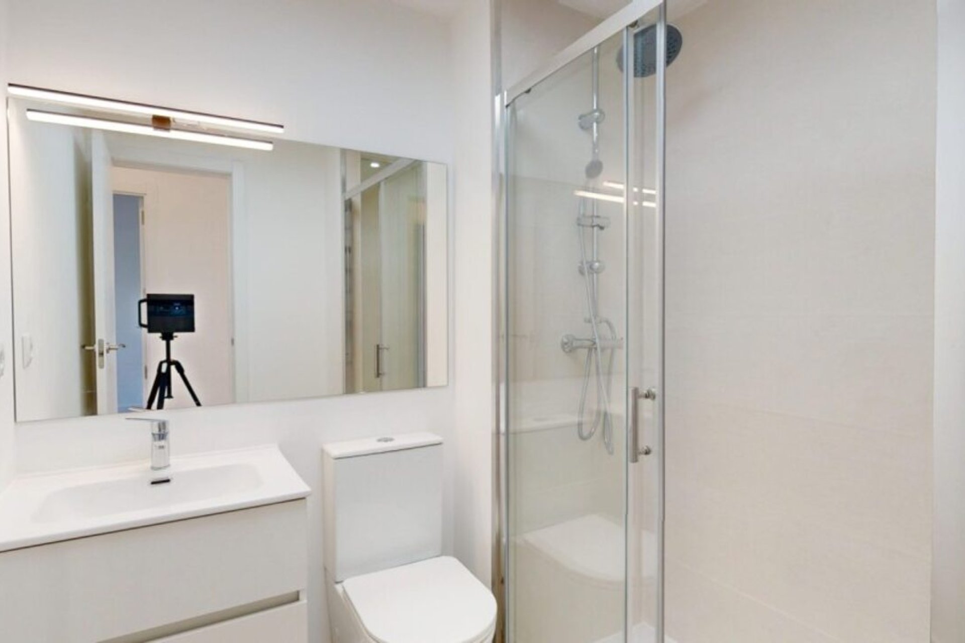 Reventa - Apartamento / Piso - Villamartin - Villamartín