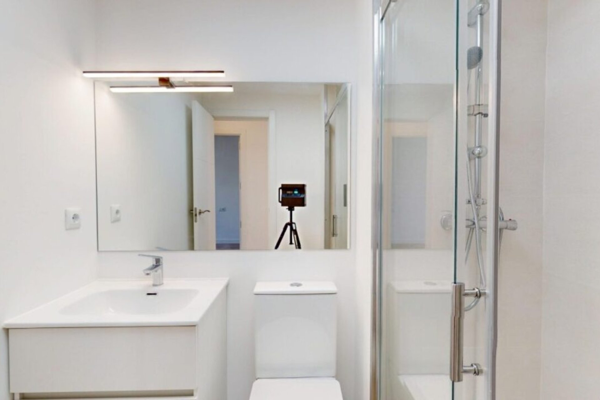 Reventa - Apartamento / Piso - Villamartin - Villamartín