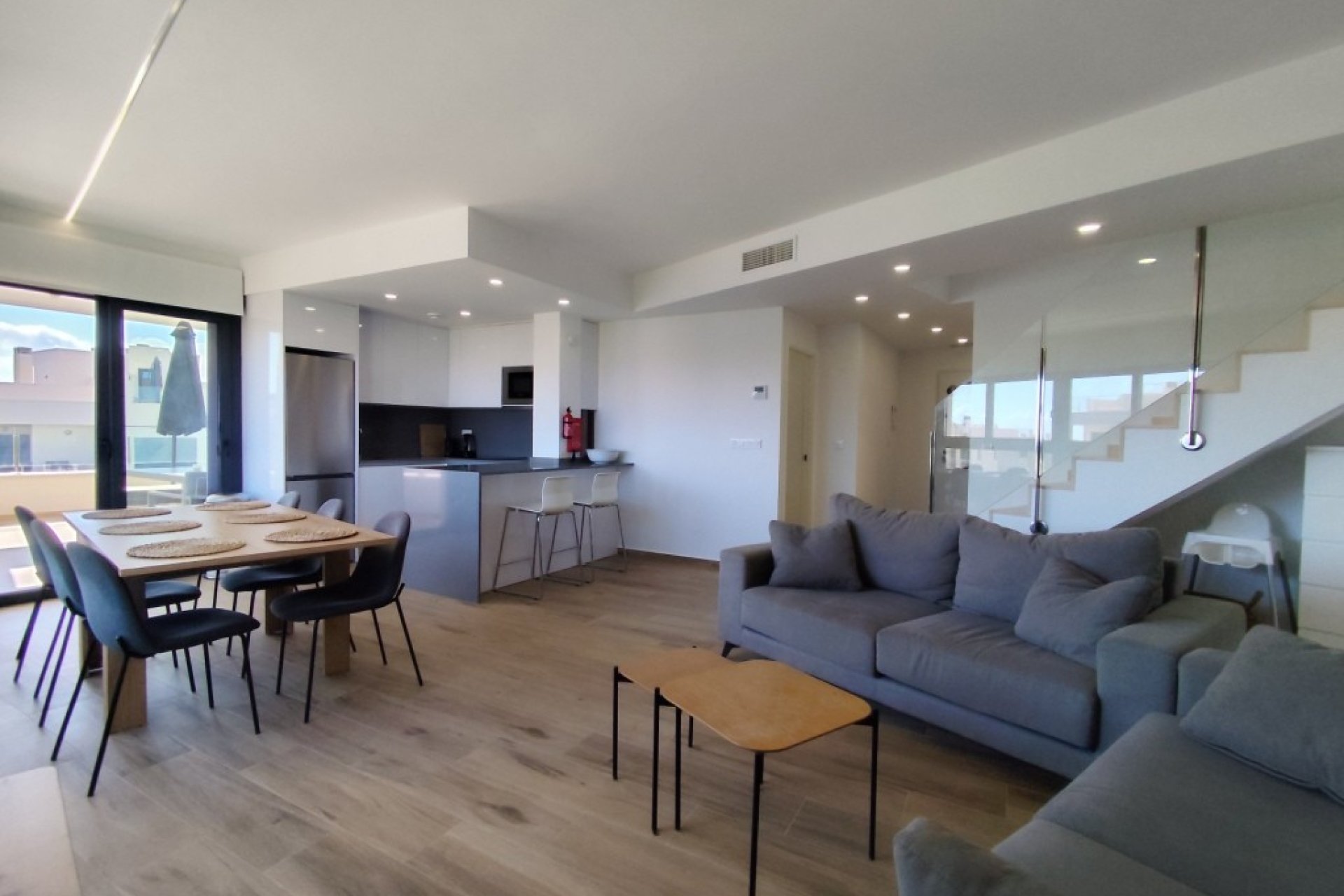Reventa - Apartamento / Piso - Villamartin - Villamartín