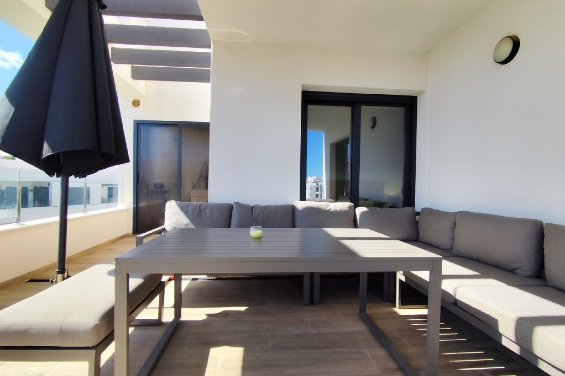 Reventa - Apartamento / Piso - Villamartin - Villamartín