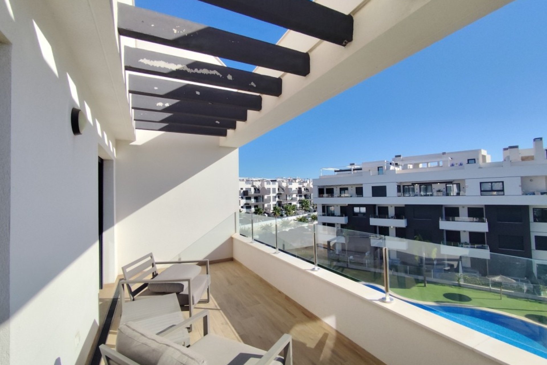 Reventa - Apartamento / Piso - Villamartin - Villamartín