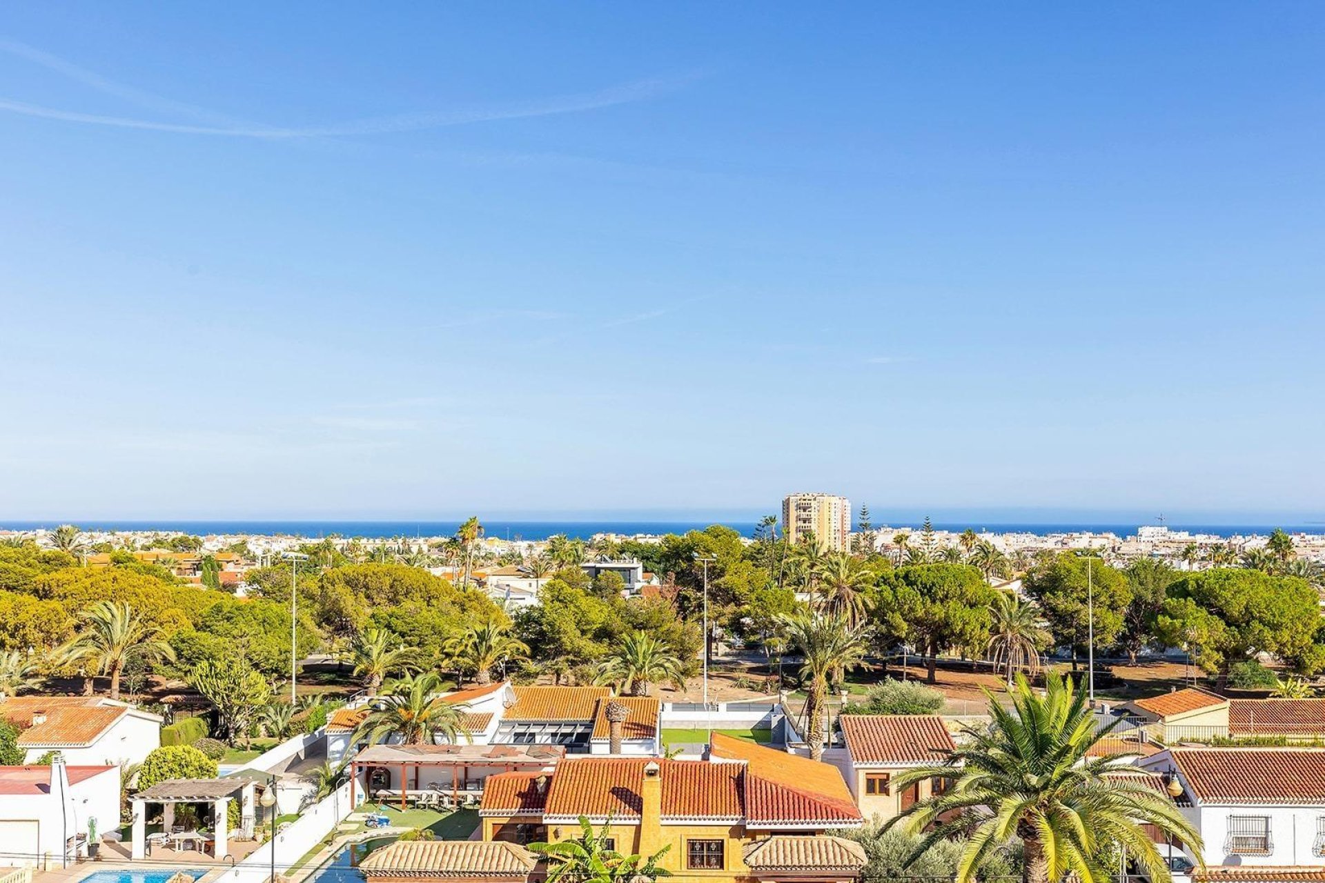 Reventa - Ático - Torrevieja - Estacion de autobuses