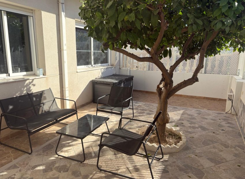 Reventa - Casa adosada - Algorfa