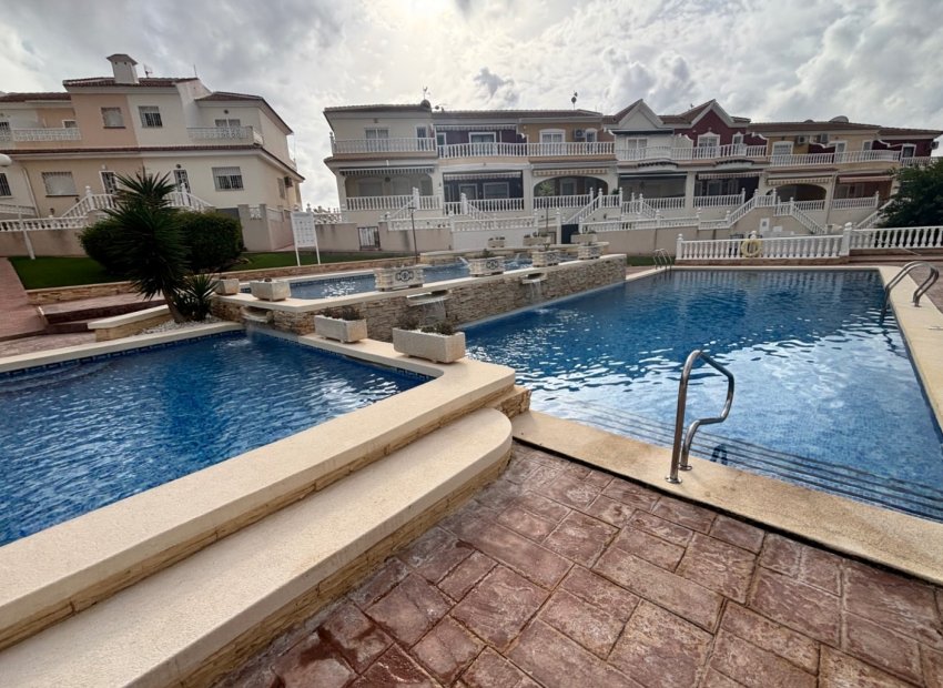 Reventa - Casa adosada - Benijofar - Monte Azul