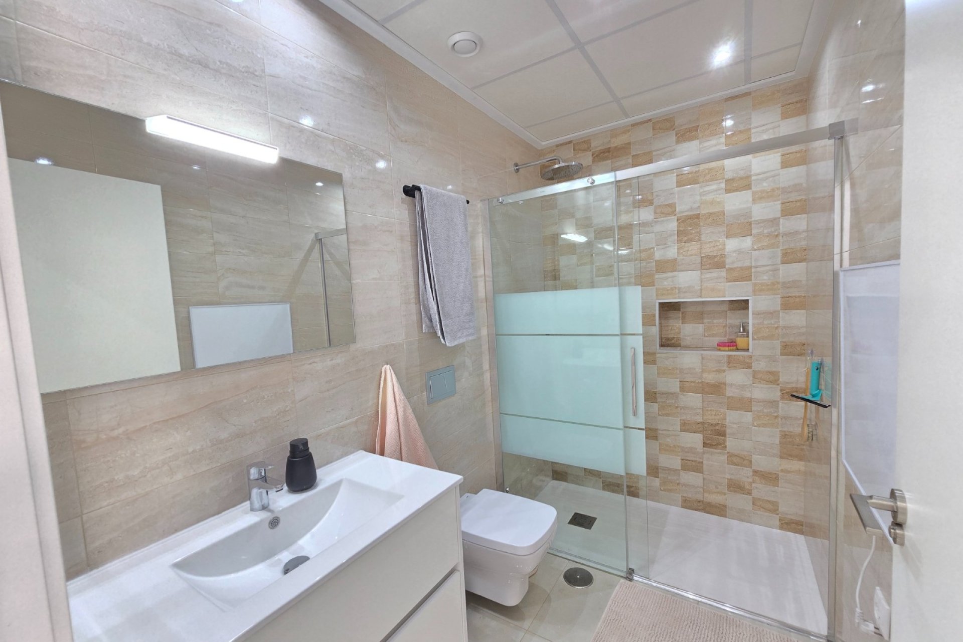 Reventa - Casa adosada - Ciudad Quesada - Doña Pepa