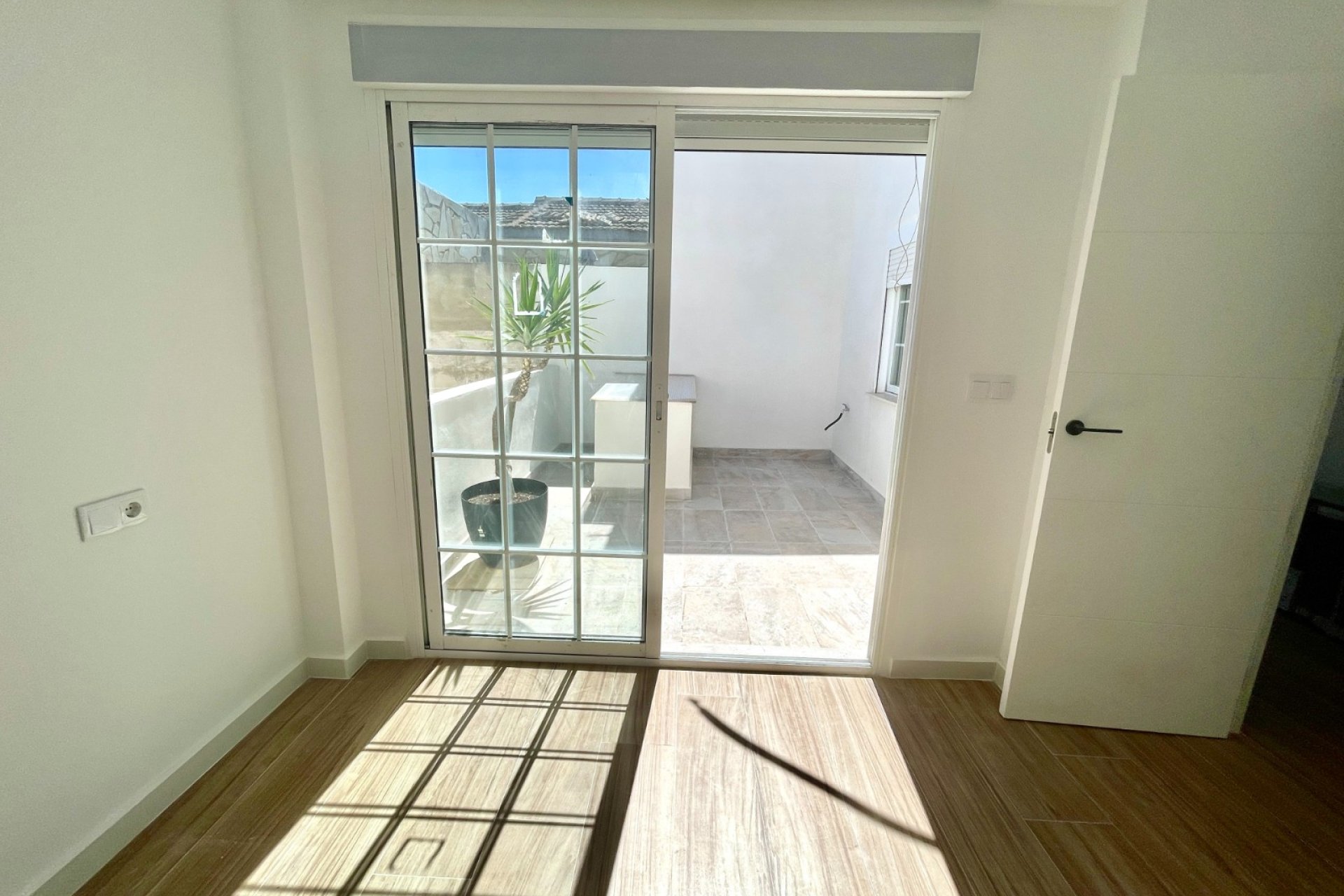 Reventa - Casa adosada - Daya Vieja