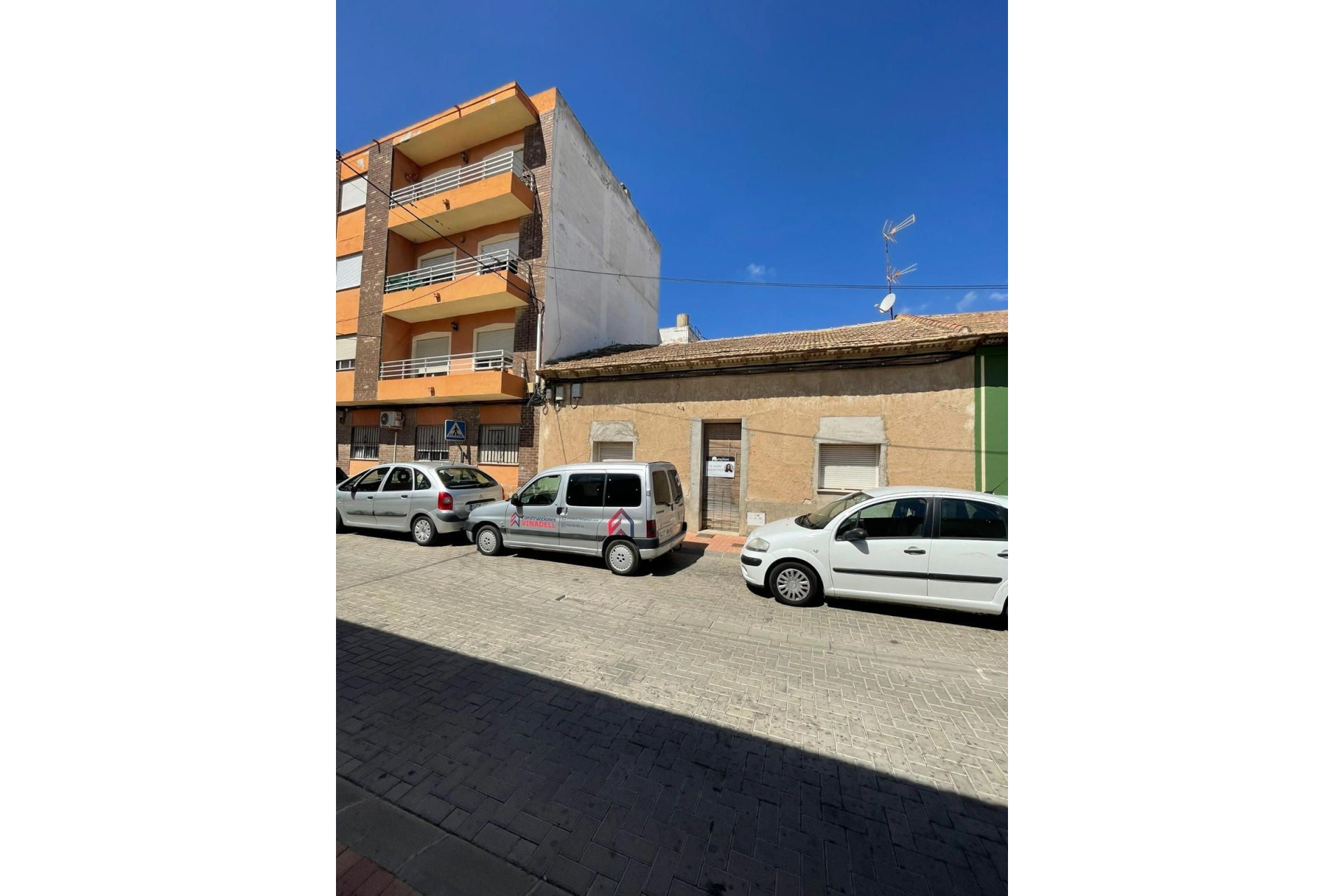 Reventa - Casa adosada - Formentera del Segura - Casco urbano