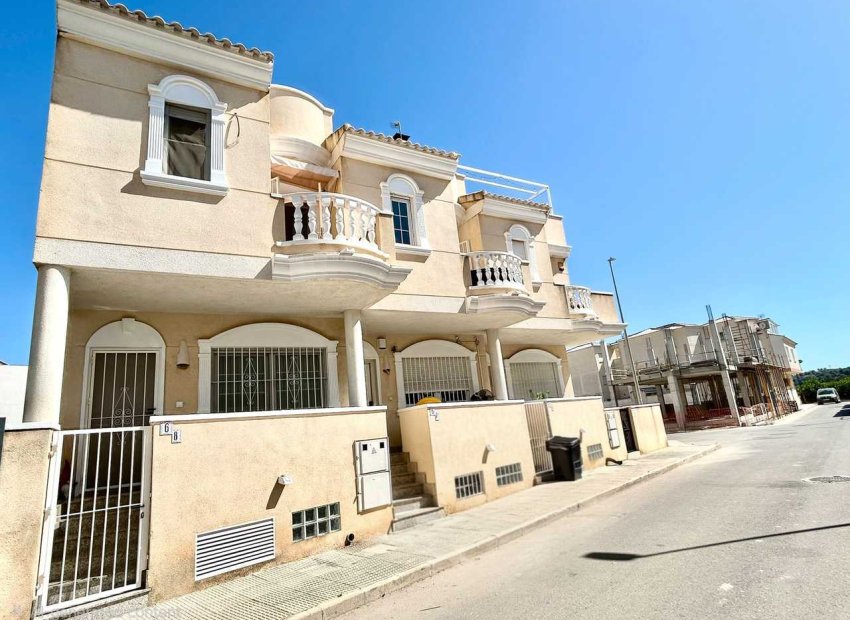 Reventa - Casa adosada - Formentera del Segura - Formentera De Segura
