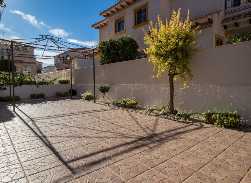 Reventa - Casa adosada - La Zenia - Villas San Jose