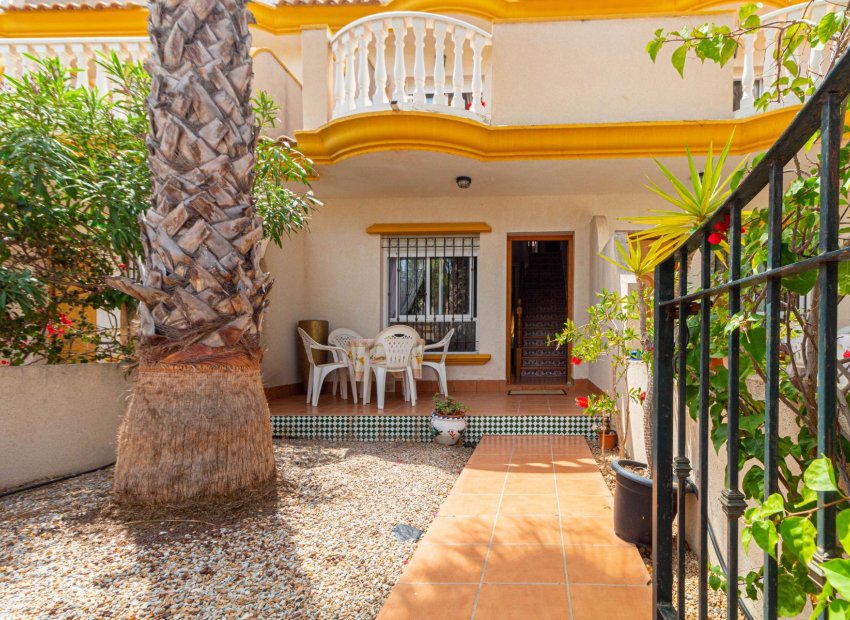 Reventa - Casa adosada - Orihuela Costa - Cabo Roig