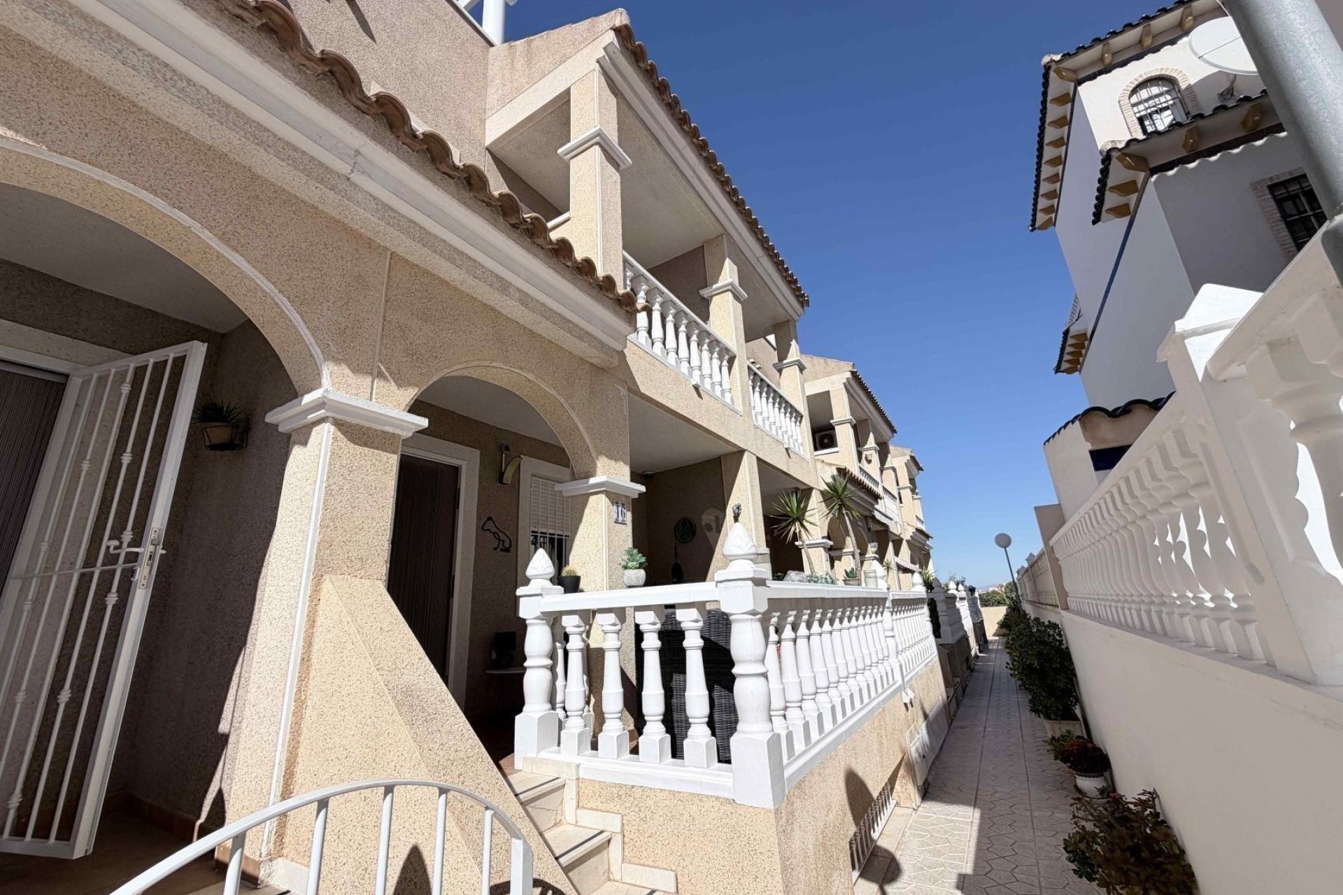 Reventa - Casa adosada - Orihuela Costa - La Chismosa