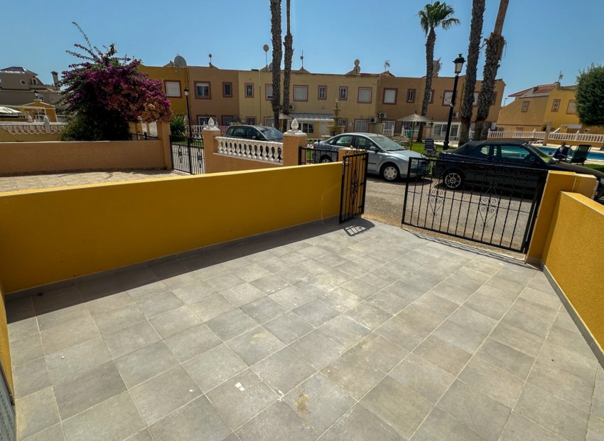 Reventa - Casa adosada - Orihuela Costa - La Regia