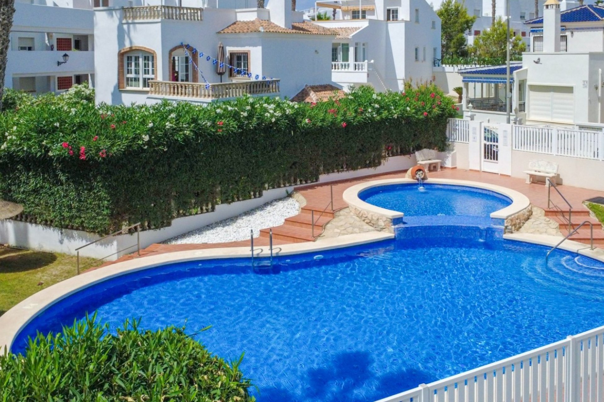 Reventa - Casa adosada - Orihuela Costa - La Rioja