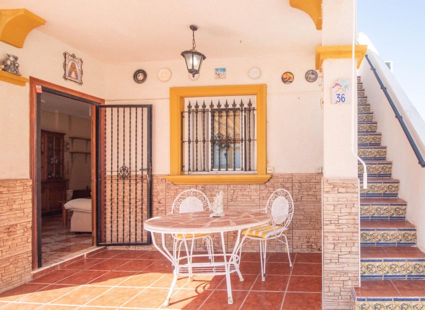 Reventa - Casa adosada - Orihuela Costa - La Zenia