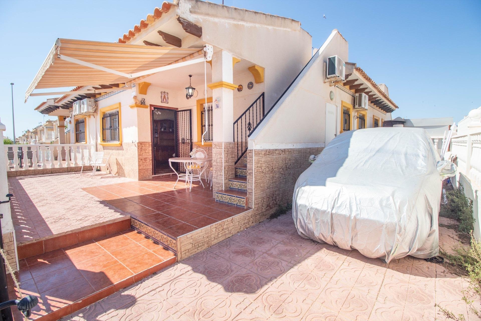 Reventa - Casa adosada - Orihuela Costa - La Zenia