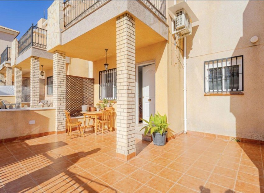 Reventa - Casa adosada - Orihuela Costa - Los Altos