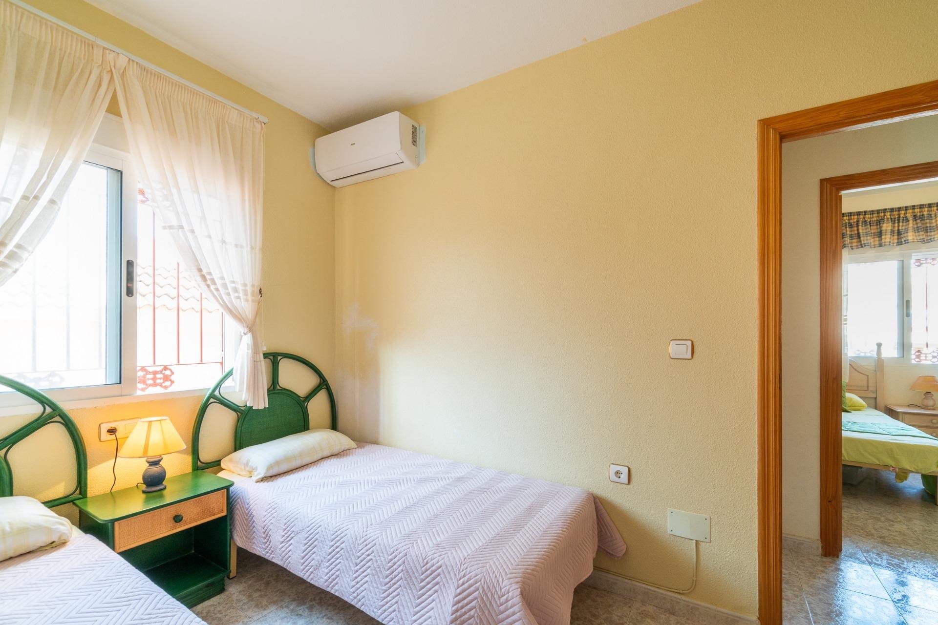 Reventa - Casa adosada - Orihuela Costa - Playa Flamenca