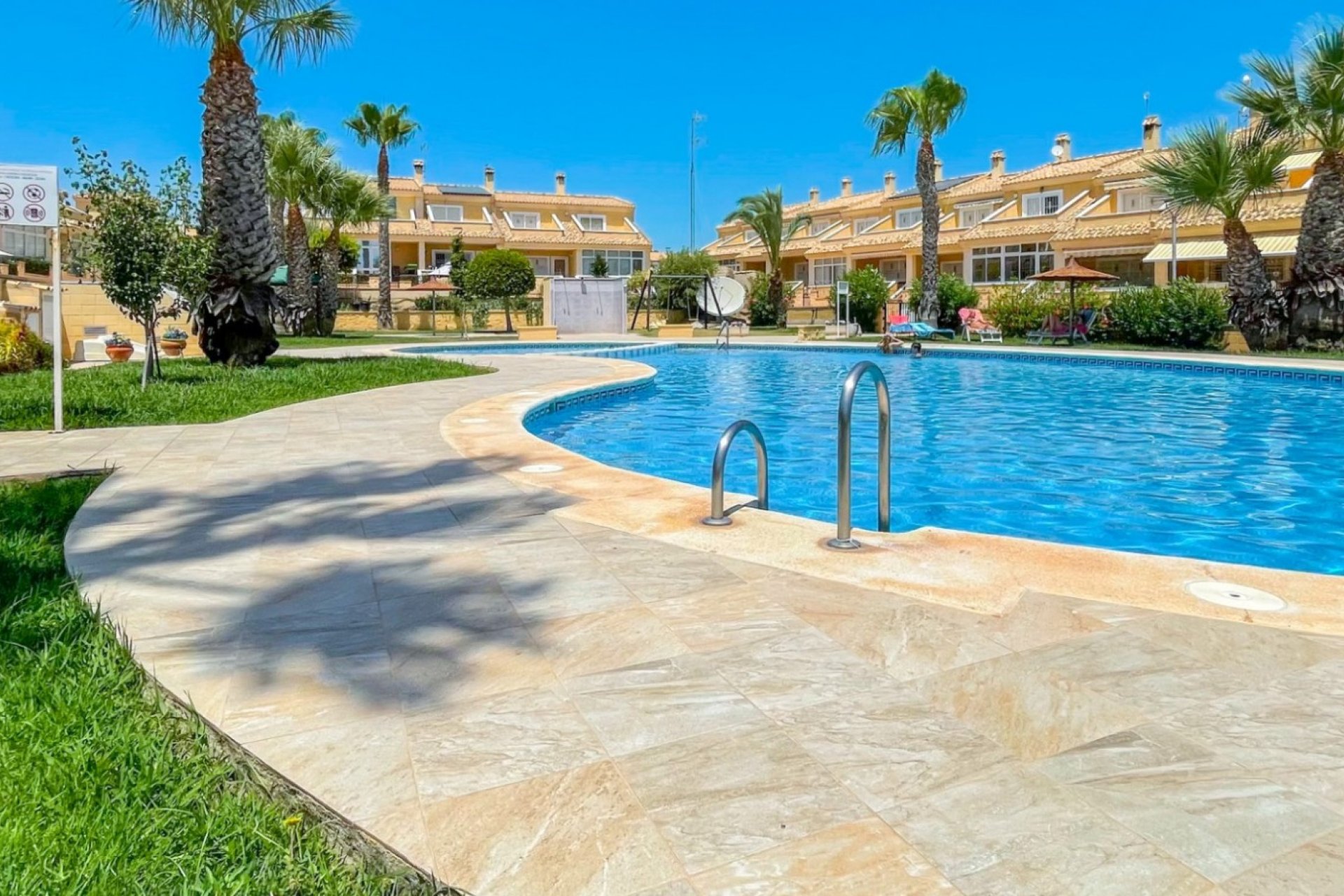 Reventa - Casa adosada - Orihuela Costa - Punta Prima