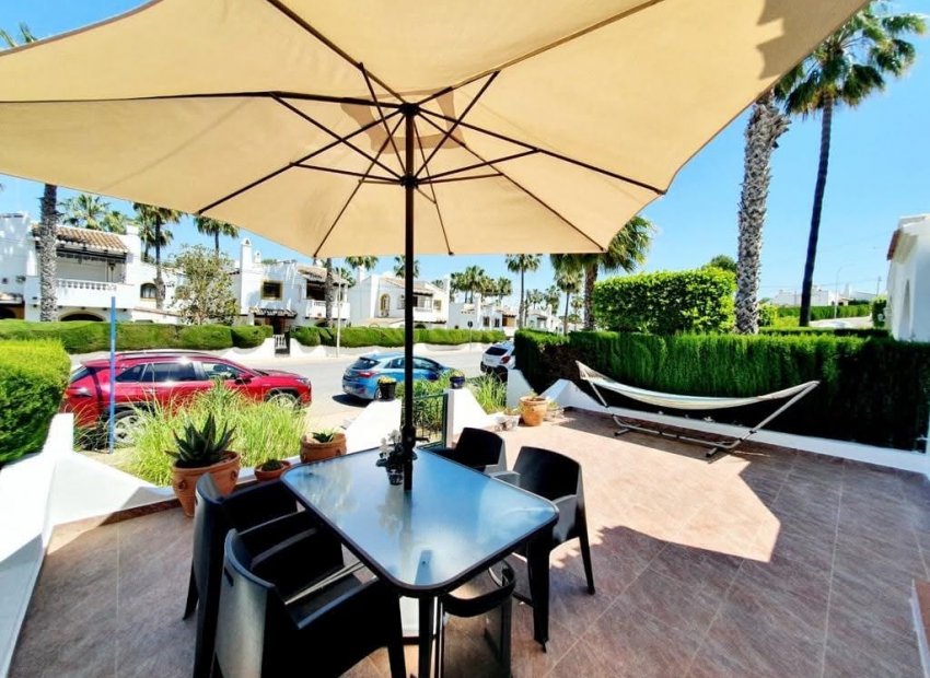Reventa - Casa adosada - Orihuela Costa - Villamartín