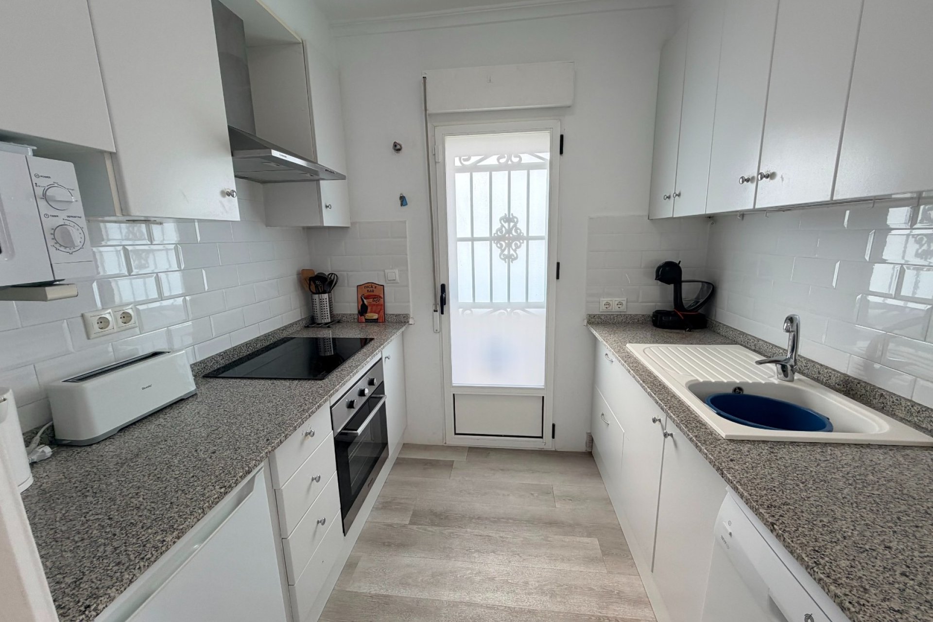 Reventa - Casa adosada - Orihuela - Entre Naranjos