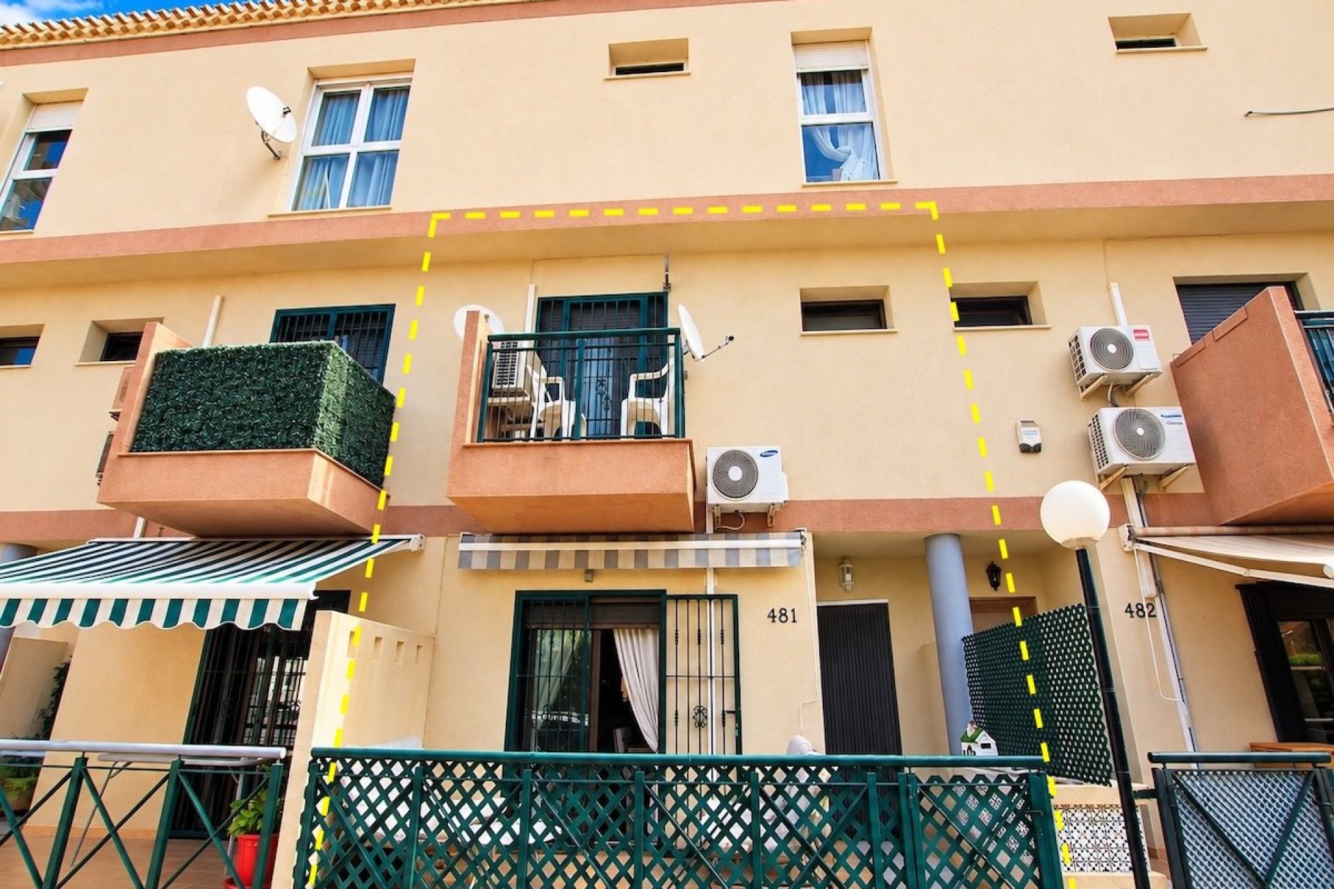 Reventa - Casa adosada - Playa Flamenca