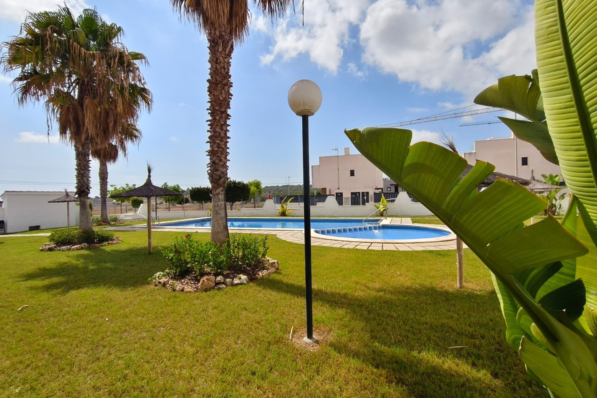 Reventa - Casa adosada - San Miguel de Salinas