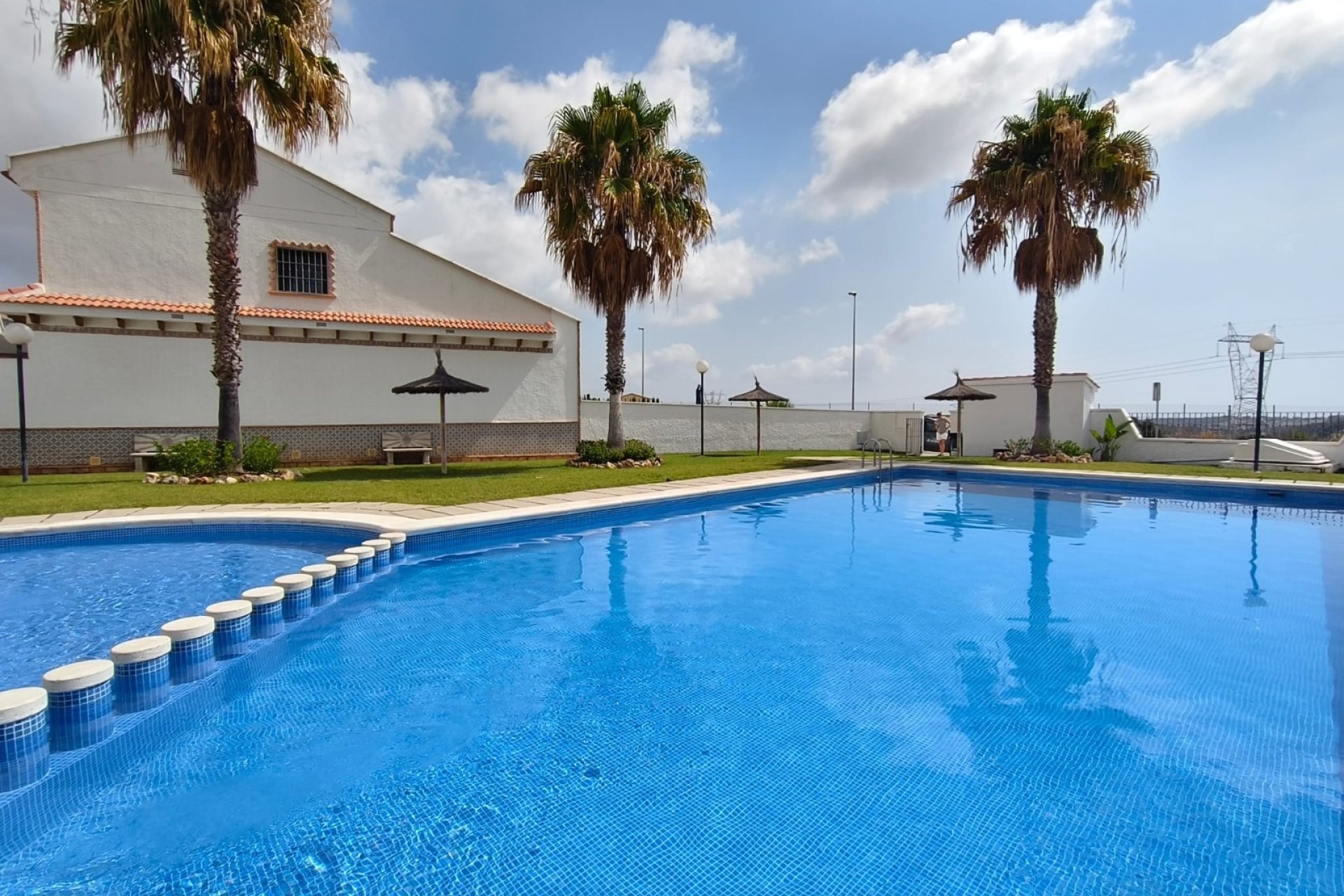 Reventa - Casa adosada - San Miguel de Salinas