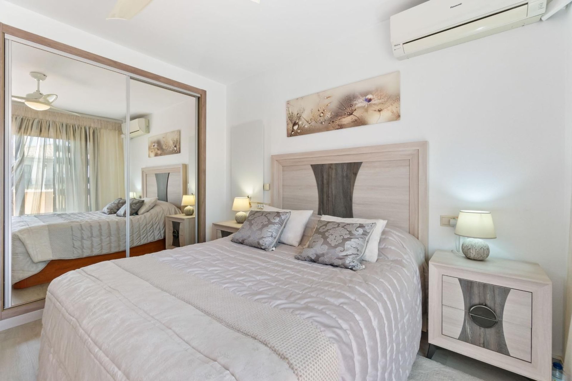 Reventa - Casa adosada - Torrevieja - Aguas Nuevas