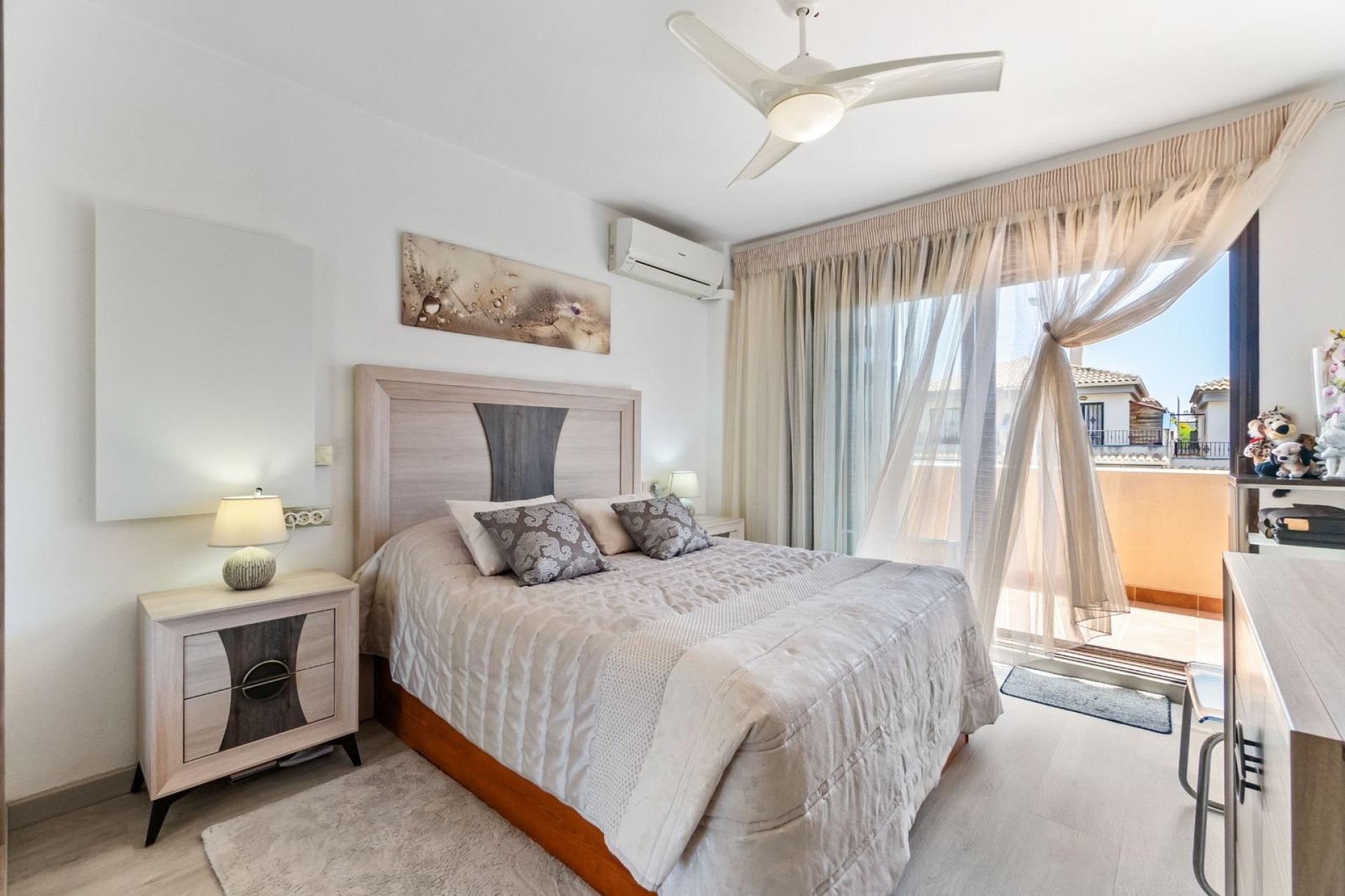 Reventa - Casa adosada - Torrevieja - Aguas Nuevas